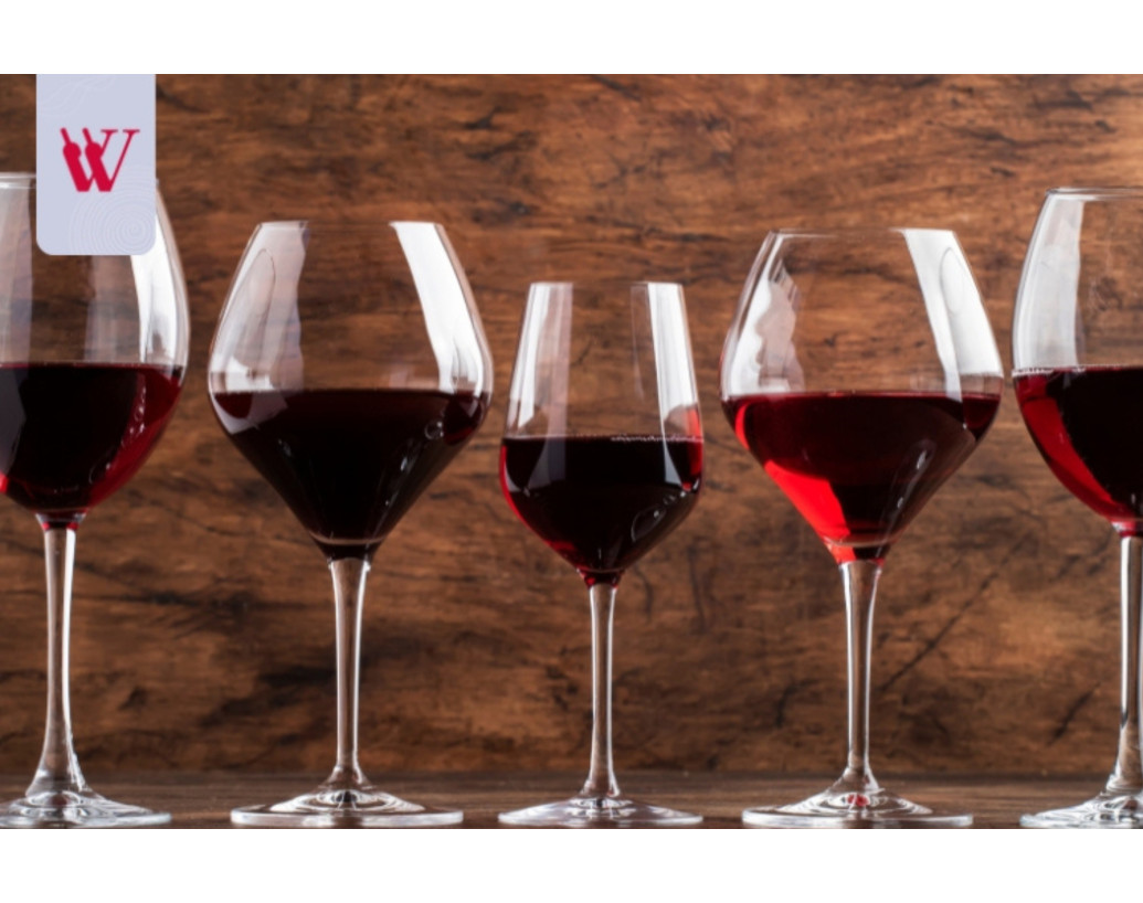 Czerwone wino wytrawne – jak serwować i z czym je podawać?